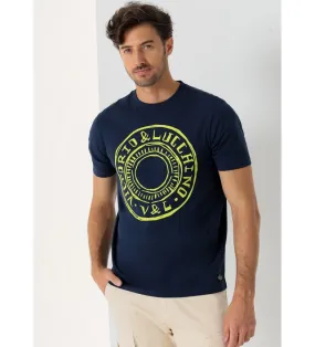 Camiseta de manga corta con dibujo logo al carboncillo